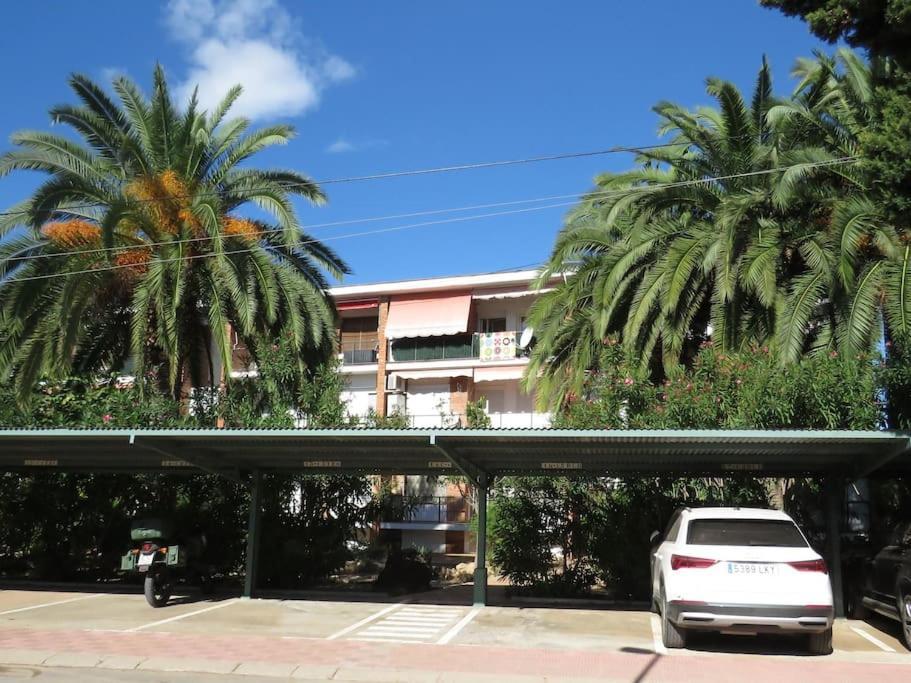 Coqueto Alojamiento Con Banera De Hidromasaje Appartement Tarragona Buitenkant foto